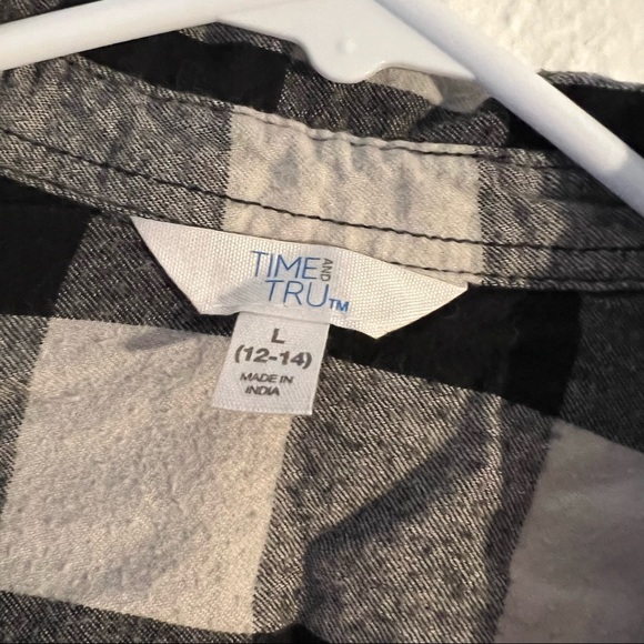 Time and Tru - Black and White Flannel - Picture 2 of 2